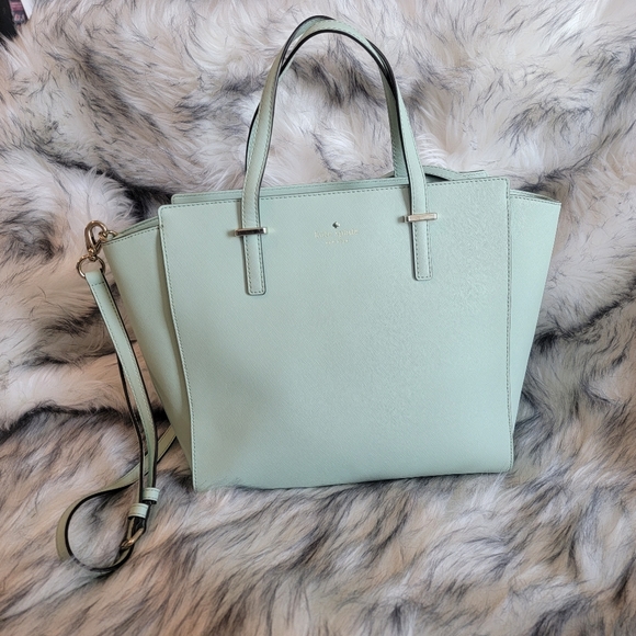 kate spade Handbags - Kate Spade Cedar Street Hayden Bag Mint
